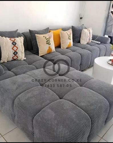 Five seater bubble L-shape sectional sofa